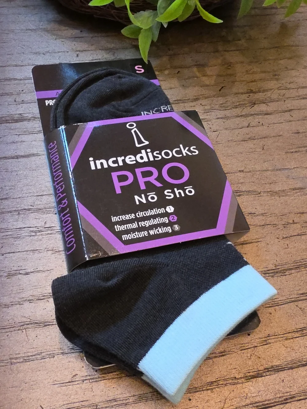 Incredisocks Pro No Show Size S NWT